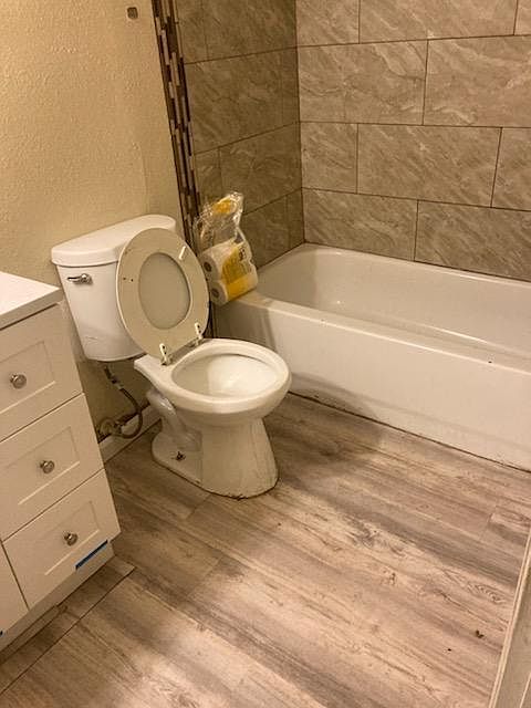 2nd image of 4700 Nordic Dr APT L