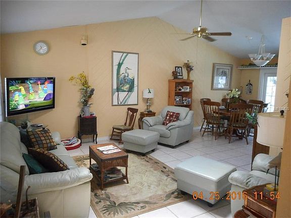 4th image of 9289 Portillo Ave