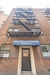 210 East 38th Street in Murray Hill