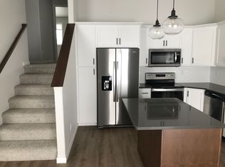 3 bed, 3.0 bath, 1818 sqft, $1,995, West Fargo, ND 58078