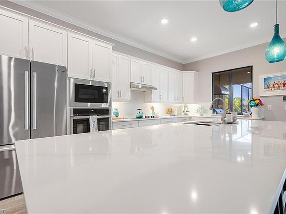 4th image of 28020 Foxrock CT