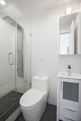 Rented by REAL New York | media 18