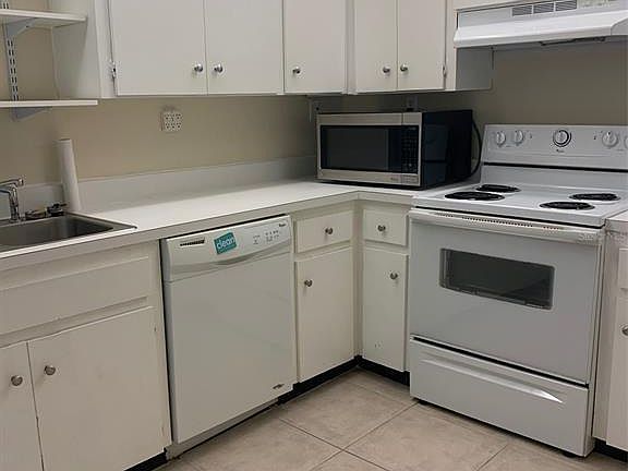 2nd image of 19029 Us Highway 19 N APT 9-202
