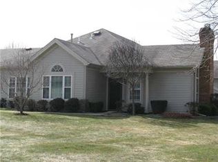 79 Stone Ridge Blvd, Hermitage, PA 16148