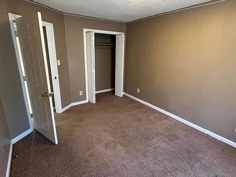 2409 Kelly Ave SW #3 — Photo 6