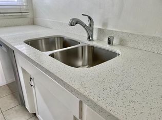 1653 E Maple Ave APT 2, El Segundo, CA 90245