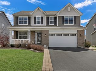 34197 N Jenna Ln, Gurnee, IL 60031
