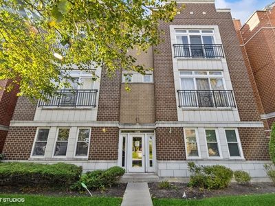 2200 N Natchez Ave APT 1S, Chicago, IL, 60707
