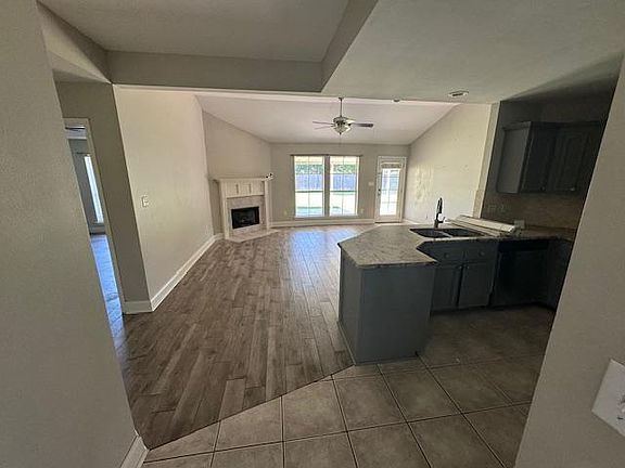 4th image of 9935 Asheville Dr