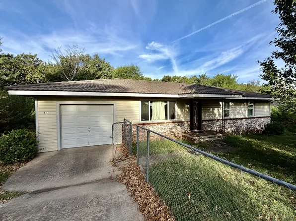 133 W Oak Hill Cir, Tahlequah, OK 74464