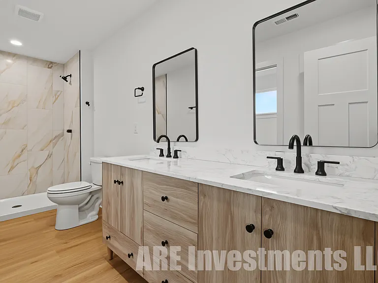 1194 NW Sproul Dr — Photo 12