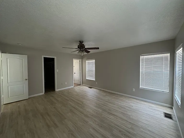 2139 Altura Verde Ln NE — Photo 20