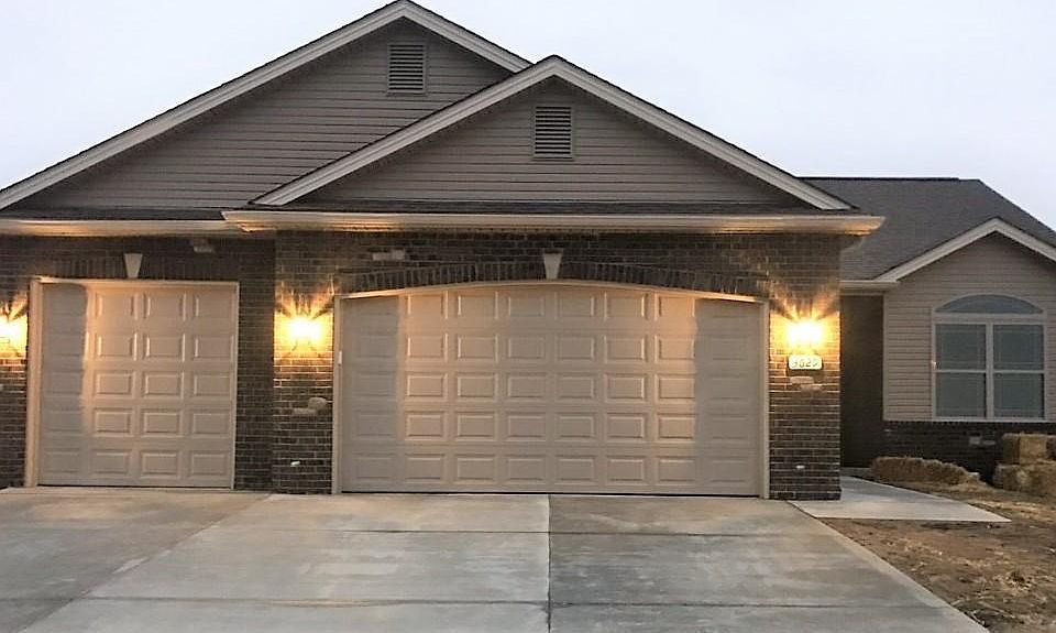 1st image of 3629 Justine Dr
