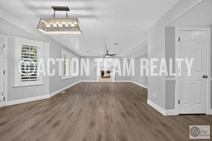 4511 W Windsor Cir — Photo 12