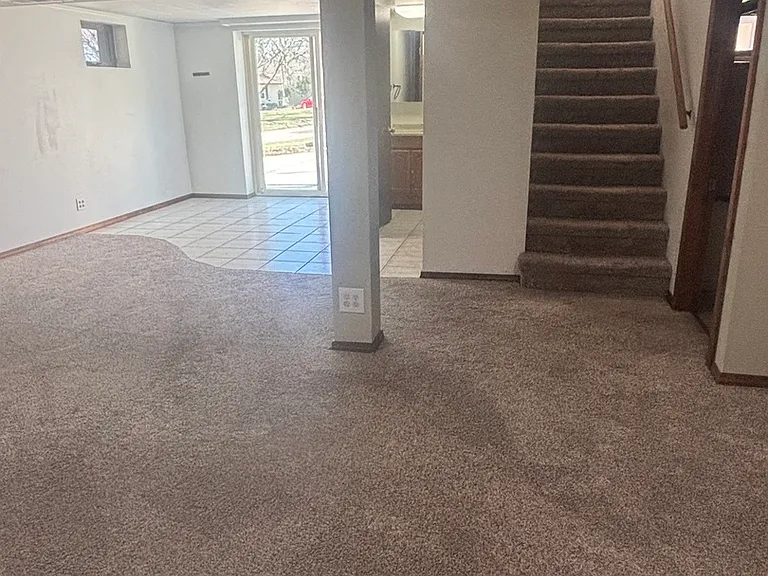 7718 Butternut Ct — Photo 11