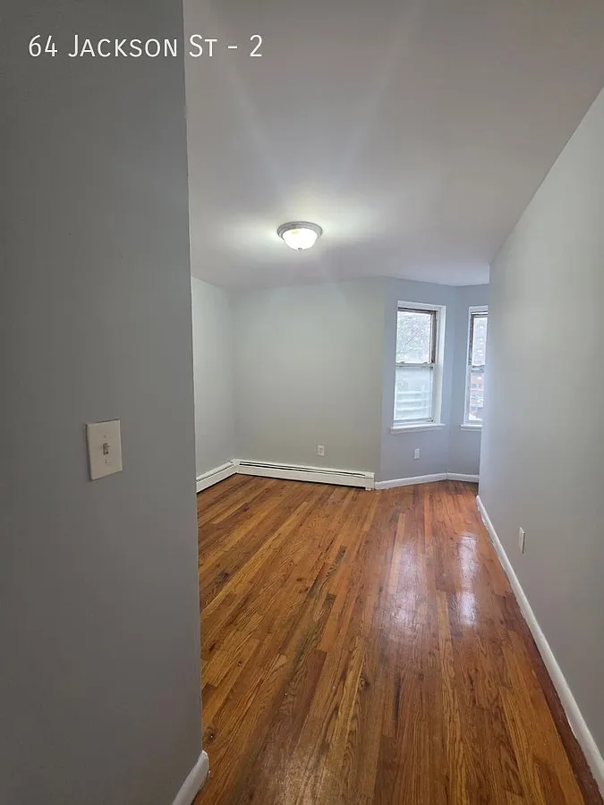 3 bed, $2,600 — Photo 1