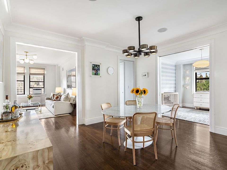 1st image of 255 W 84th St APT 12C