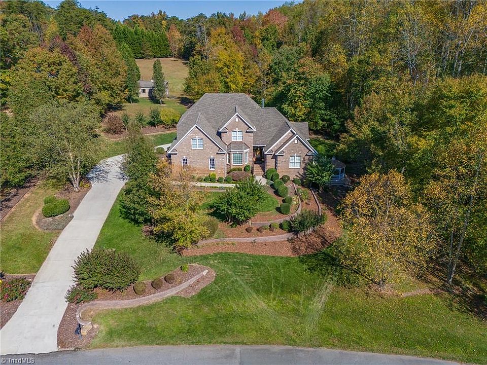 3803 Summit Lakes Dr, Browns Summit, NC 27214 MLS 1136093 Zillow