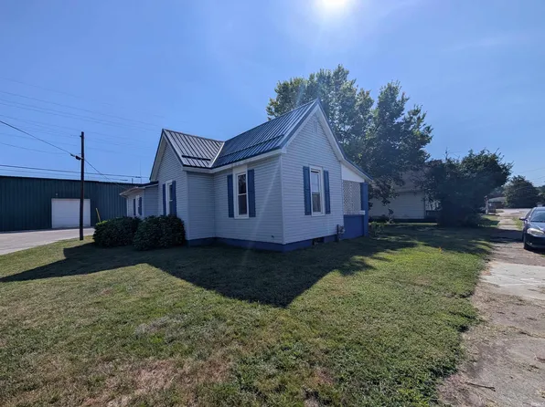 906 Emison Ave, Vincennes, IN 47591