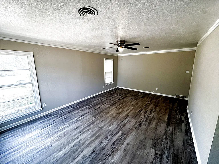 1824 Provine St — Photo 14