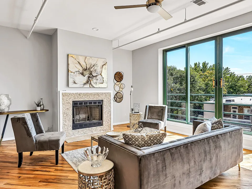 LivingRoom