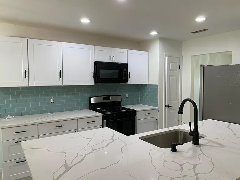11701 Quartz Cir — Photo 12