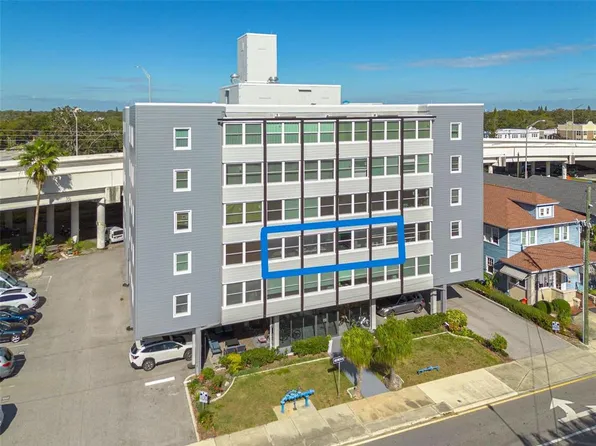 841 4th Ave N APT 38, Saint Petersburg, FL 33701