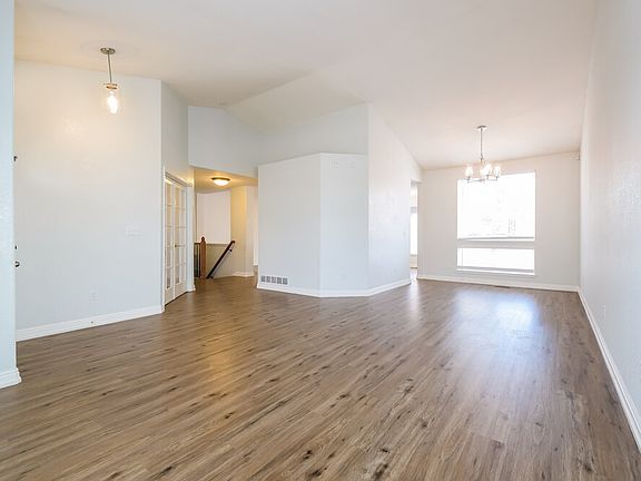 5th image of 11253 Vrain Dr