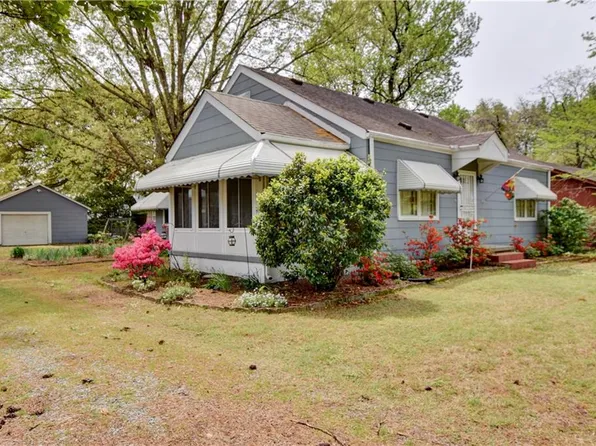 3904 Wyatt Dr, Portsmouth, VA 23703