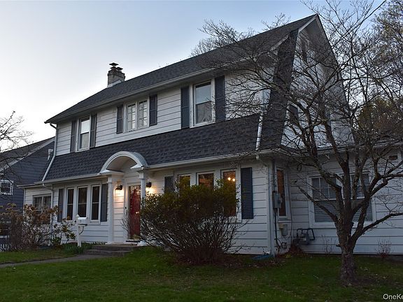 3rd image of 21 Rosalind Road