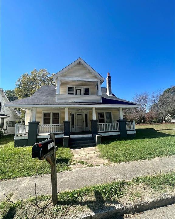 1st image of 304 N Washington Ave
