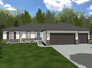 2973 N Nixon Ave, Springfield, MO 65803