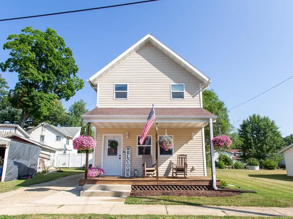 203 E Nichols St, Albany, WI 53502