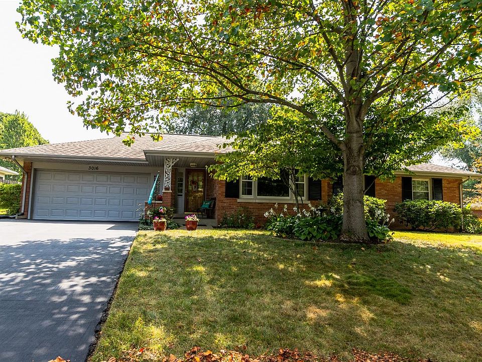 1st image of 3016 Shirlee Dr