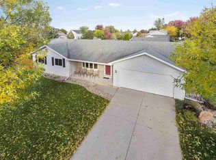 555 Manitou Ave, Green Bay, WI 54311