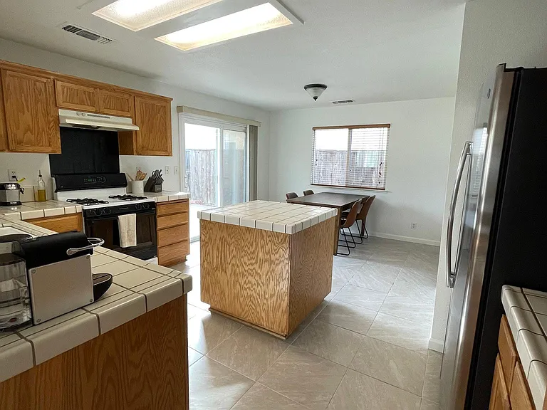 4204 Evolution Way — Photo 7