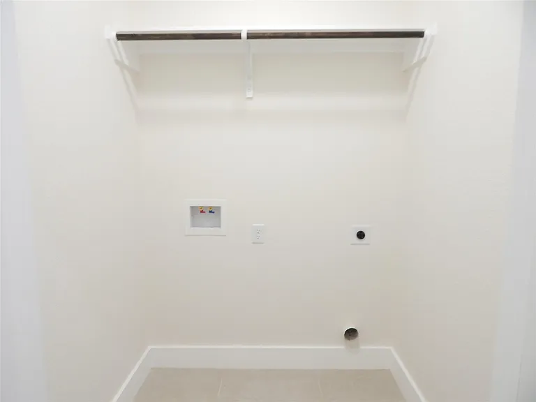 16963 W Juneau — Photo 11