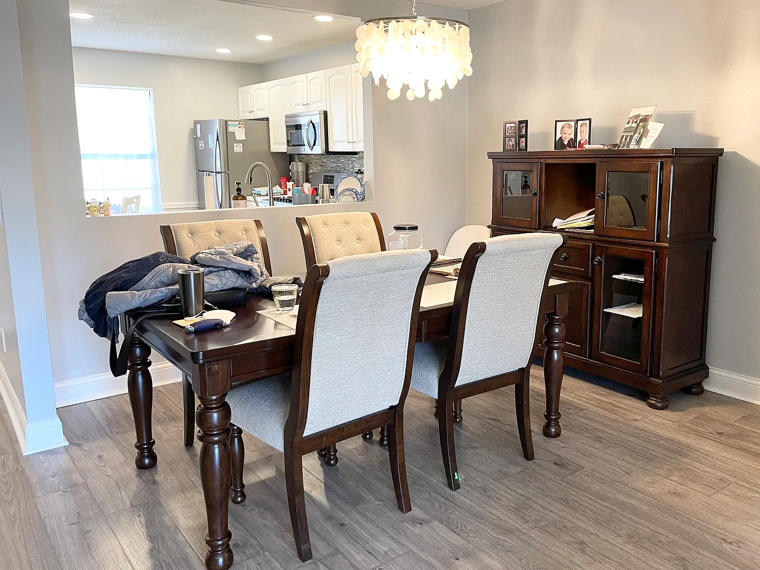 3 bed, 2.5 bath, 1506 sqft, $2,300 — Photo 3