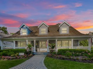 631 S Garfield Ave, Hinsdale, IL 60521