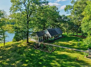 14004 E Laneden Dr, Holly, MI 48442