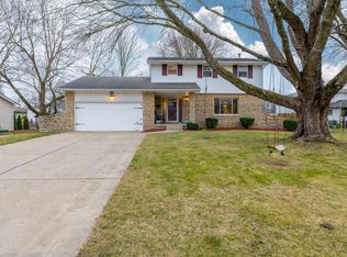 727 Old Coach Rd, Westerville, OH 43081