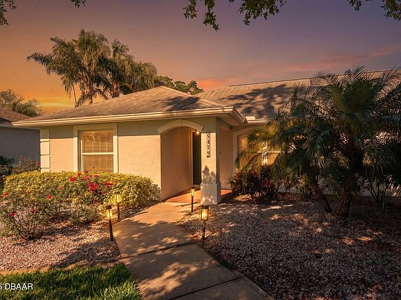 2nd image of 5479 Saint Regis Way