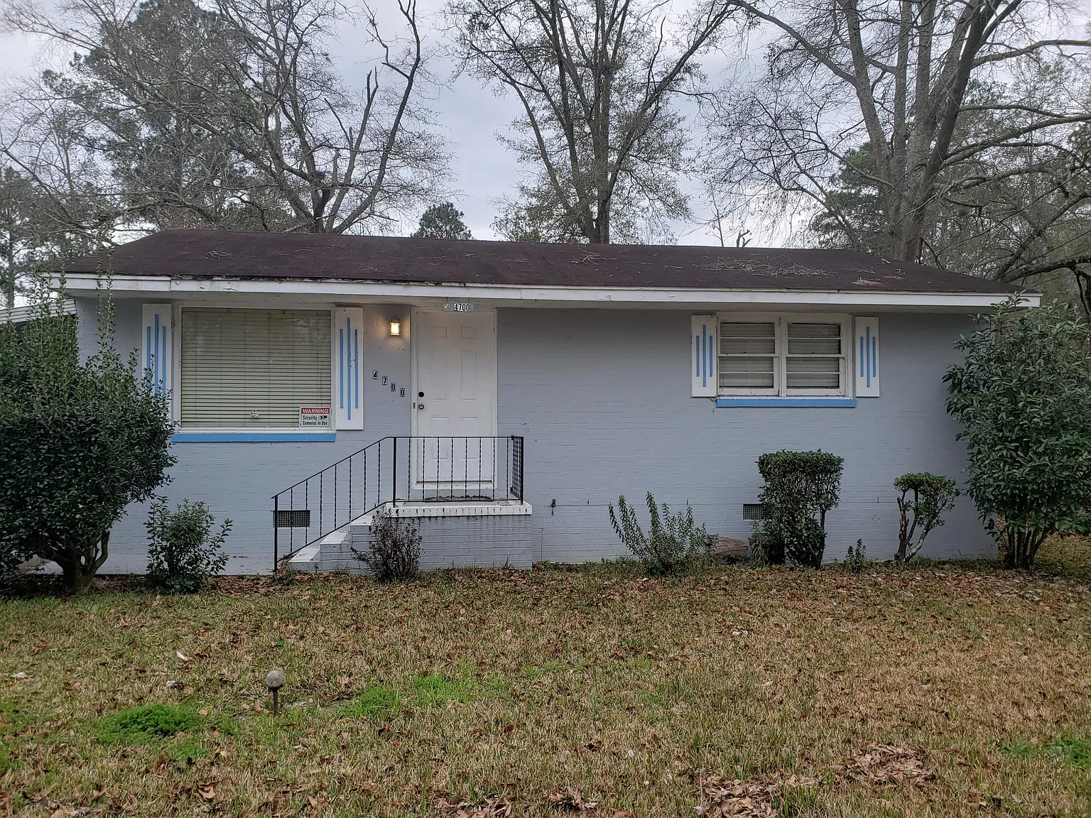2 bed, 852 sqft, $900 — Photo 1
