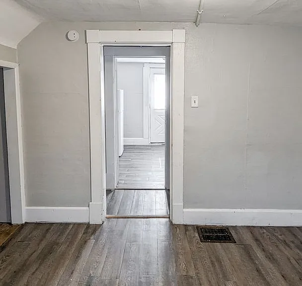 2405 W Jackson St. (Wynn Funds LLC) — Photo 3