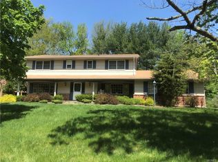 16 Lansdale Rd, New City, NY 10956