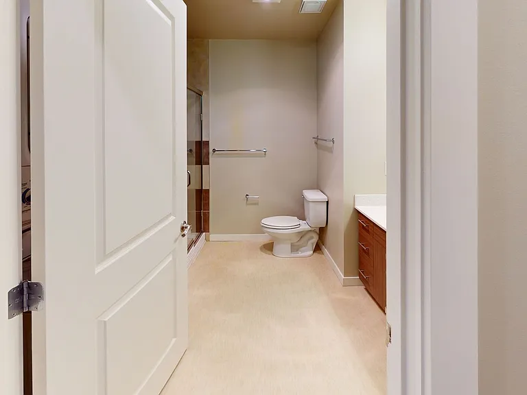 Evolve Apartments — Photo 13