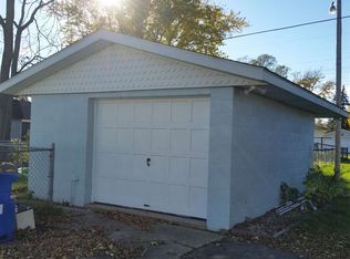 111 Bosse Ave, Mishawaka, IN 46544