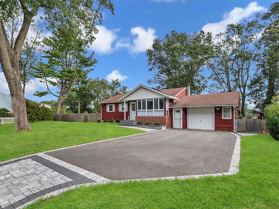 1st image of 11 Vine Ct