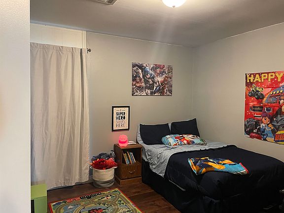 5th image of 615 Circle Dr