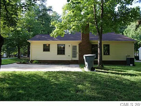 7600 Kenneth Ln, Charlotte, NC 28227